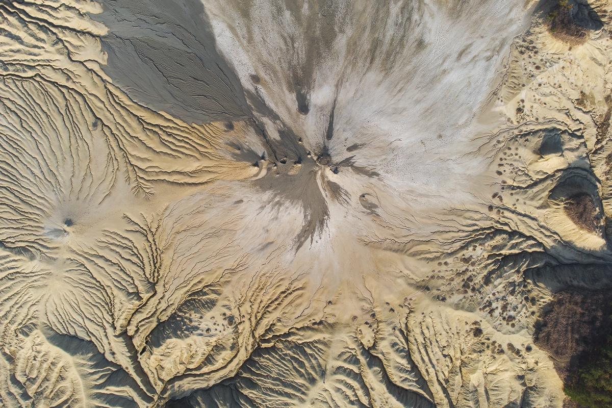 fotografii aeriene vulvanii noroiosi buzau
