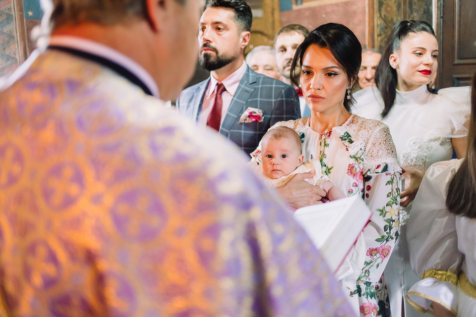 Alex Coman fotografii de botez Craiova slujba religioasa