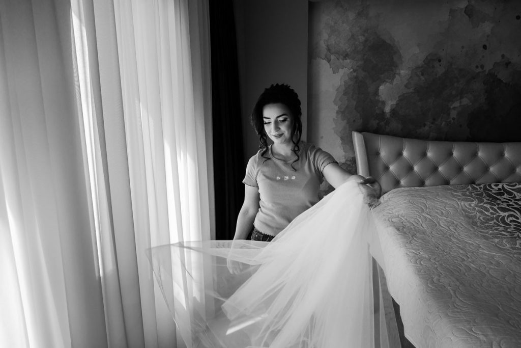 Ruxandra si Madalin fotografii nunta craiova pregatiri mireasa