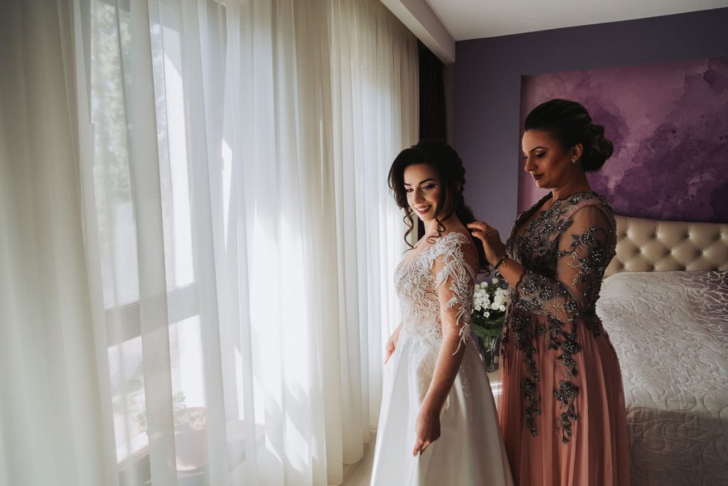 fotograf nunta craiova pregatiri mireasa 