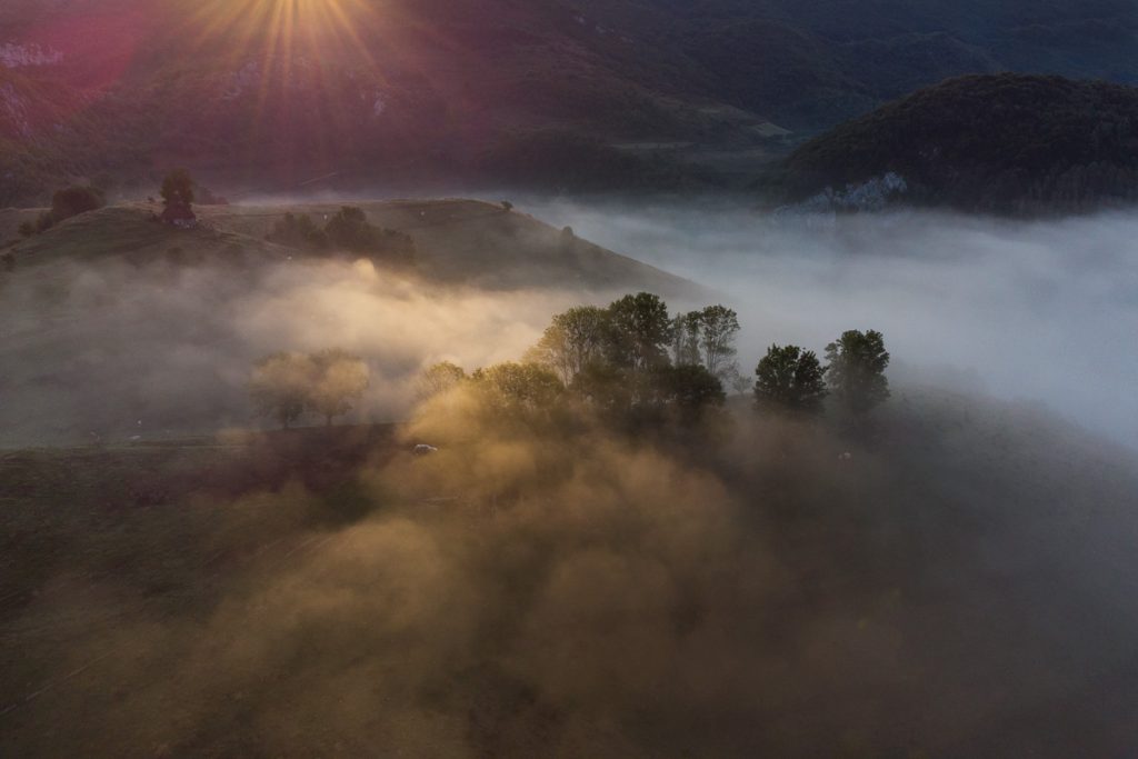 rasarit de vara in satul dumesti alba