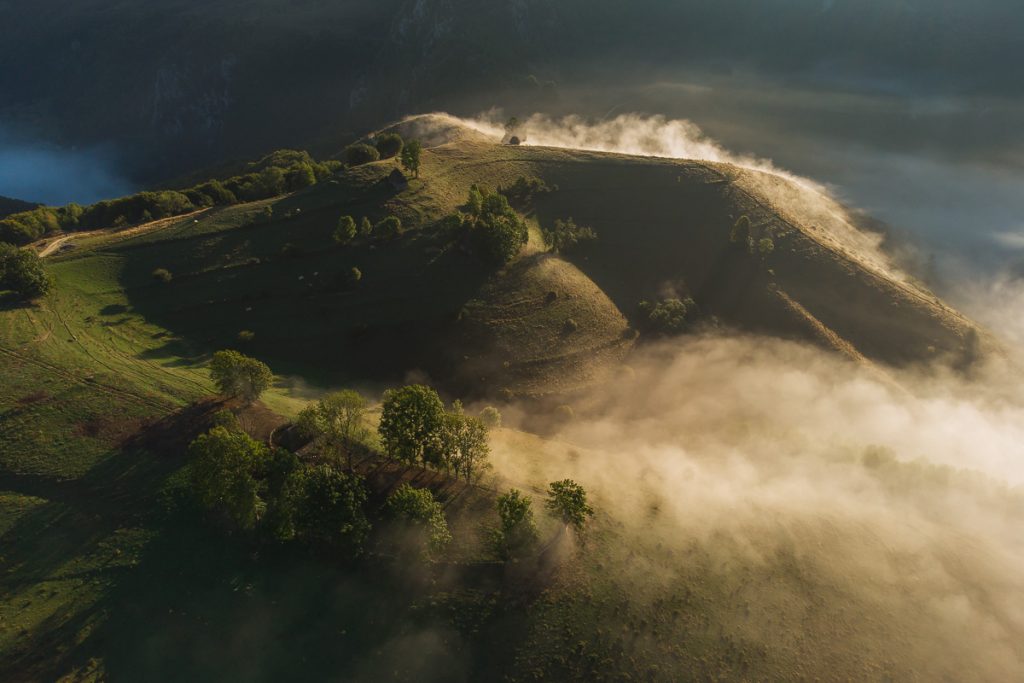 fotografie aeriana in satul dumesti alba